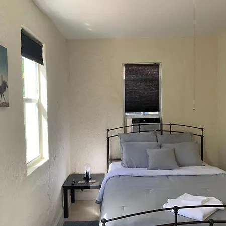 Cozy House 2 Rooms - Cute Private Room - Close To Airport & Free Parking Miami Exterior photo